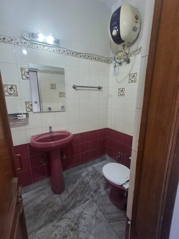3 BHK Builder Floor for Rent in Sector 33, Chandigarh