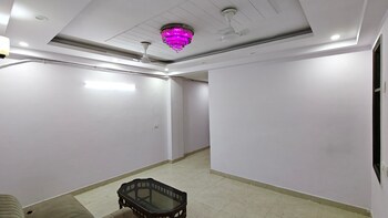 2 BHK Builder Floor for Rent in Malviya Nagar, Delhi