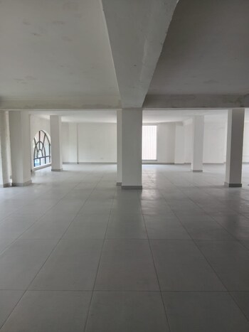 Showroom for Rent in Mansarover Garden, Delhi
