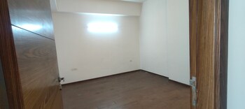 Emaar Emerald Floors Select