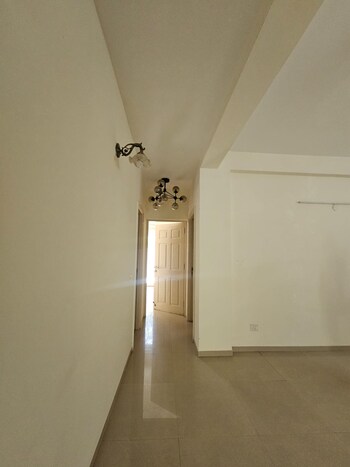 Emaar Emerald Floors Select