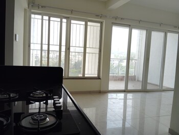 Kolte Patil Life Republic Sec R7 7th Avenue I
