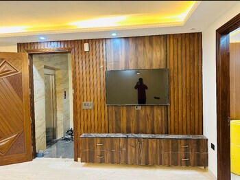 2 BHK Builder Floor for Rent in Sector 55, Gurgaon