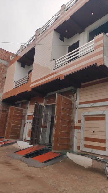 Ratan Enclave