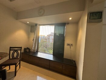 Krisumi Waterside Residences