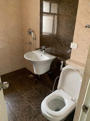 Bathroom in 2.5 BHK Apartment at Shree Vardhman Victoria, Sector 70 – for Rent