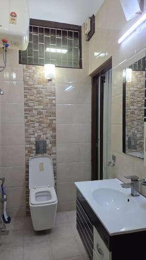 Bathroom in 2 BHK Builder Floor at Lajpat Nagar ii – for Rent