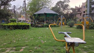 2 BHK Builder Floor – Garden View at Lajpat Nagar ii - for Rent