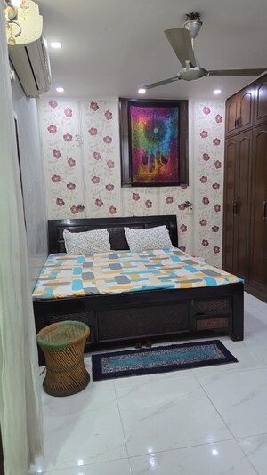 Bedroom in 2 BHK Builder Floor at Lajpat Nagar ii – for Rent