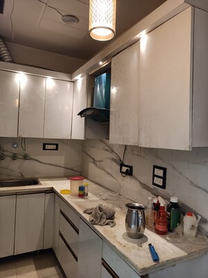 Team Area in 2 BHK Builder Floor at Sewak Park – for Sale