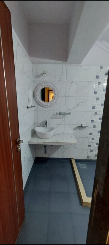 2 BHK Flat for Sale in Gokul Gardens, Mumbai
