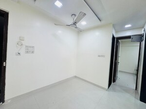 Room in 2 BHK Apartment at Meridian Homes Meadow, Nerul – for Rent