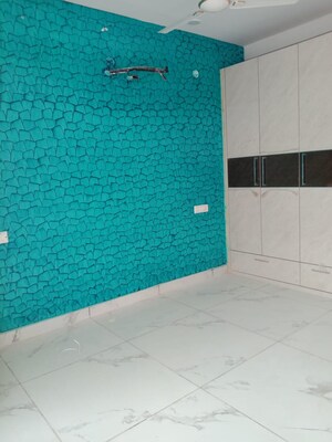 Room in 3 BHK Apartment at Motiaz Royal Citi, Ambala Highway – for Rent