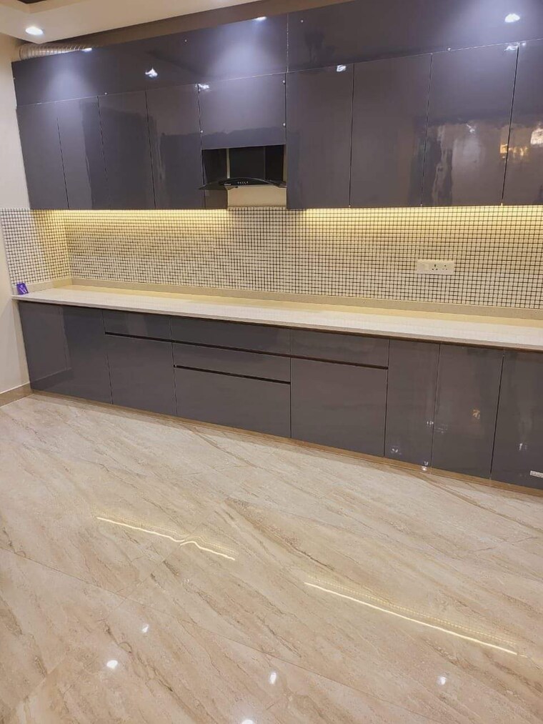 Kitchen, bptp-district-phase-2 3 Bedroom 159 Sq.Ft. Builder Floor In Sector 84 Faridabad 10515386