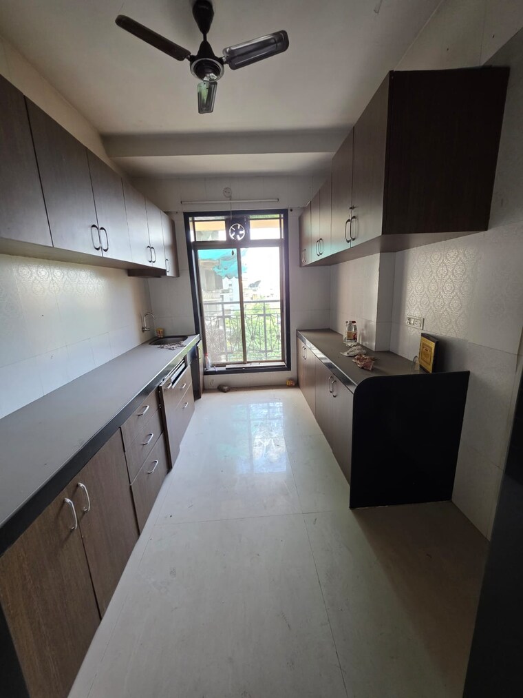 Kitchen, chembur 3 Bedroom 1200 Sq.Ft. Apartment In Chembur Mumbai 10515387