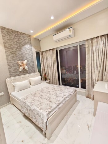 1 BHK Flat for Sale in Malad West, Mumbai