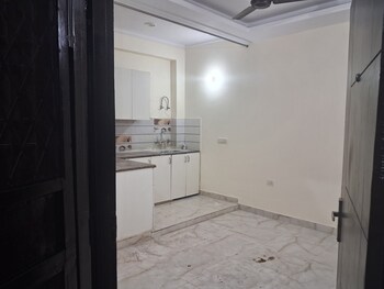 1 BHK Builder Floor for Sale in Mehrauli, Delhi