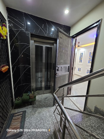 2 BHK Builder Floor for Sale in Govindpuri, Delhi