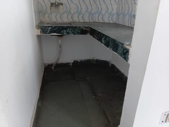1 RK Flat for Rent in Katwaria Sarai, Delhi