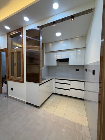 Prateek Grand City