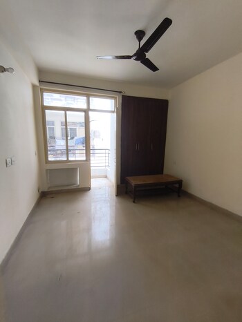 2 BHK Flat for Rent in Ghazipur, Zirakpur