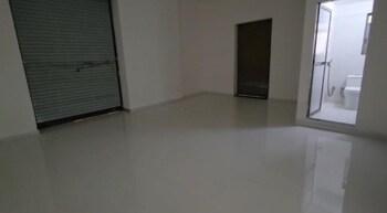 Tanvi Complex
