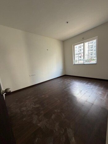 4 BHK Flat for Sale in Mahalakshmipuram, Bangalore
