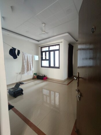 2 BHK Flat for Rent in Sector 12 Dwarka, Delhi