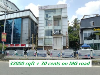 Showroom for Sale in Ernakulam South, Kochi