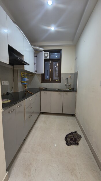 2 BHK Builder Floor for Rent in Chattarpur, Delhi