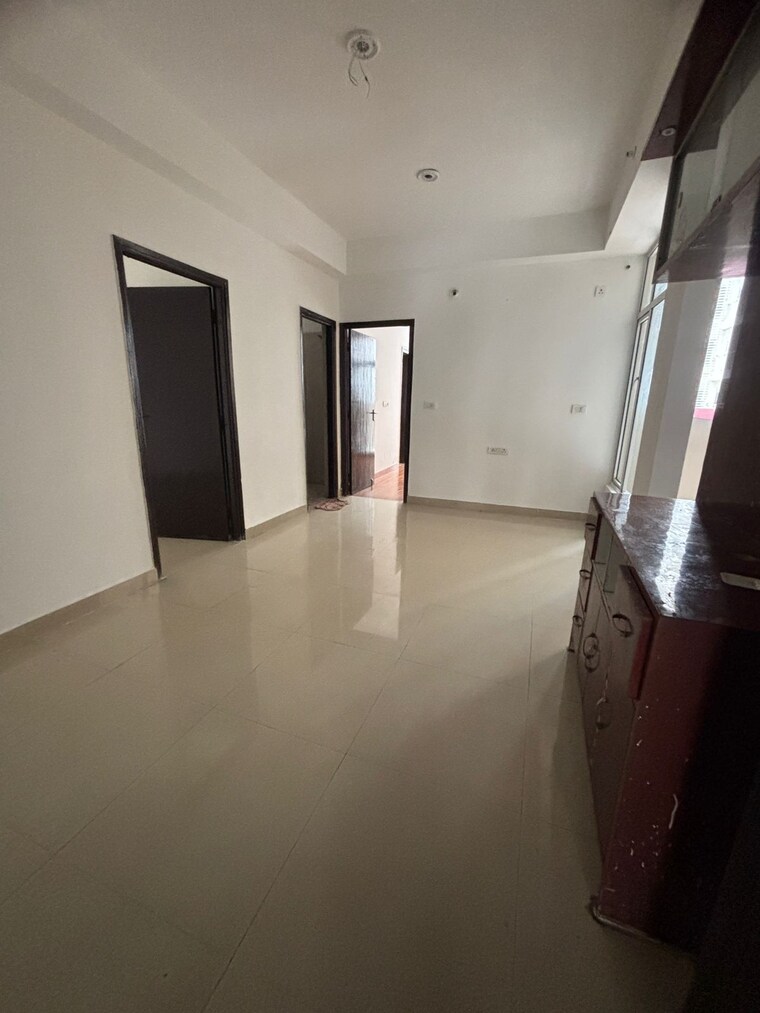 Room, galaxy-royale 2 Bedroom 1060 Sq.Ft. Apartment In Gaur City 2 Greater Noida 10528592