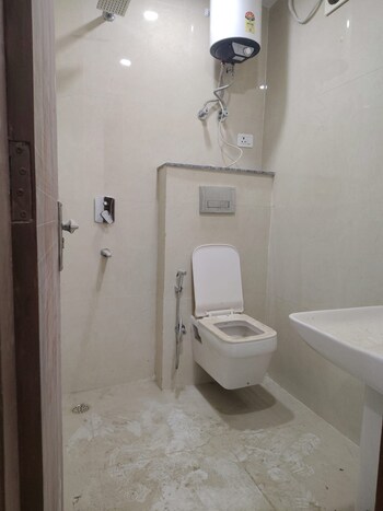 1 BHK Builder Floor for Rent in Chattarpur, Delhi