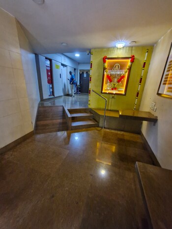 Rustomjee Avenue J