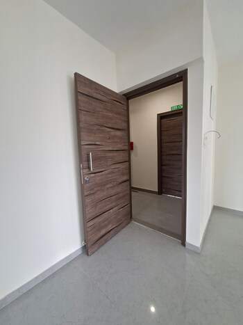3 BHK Flat for Sale in Ic Colony, Mumbai