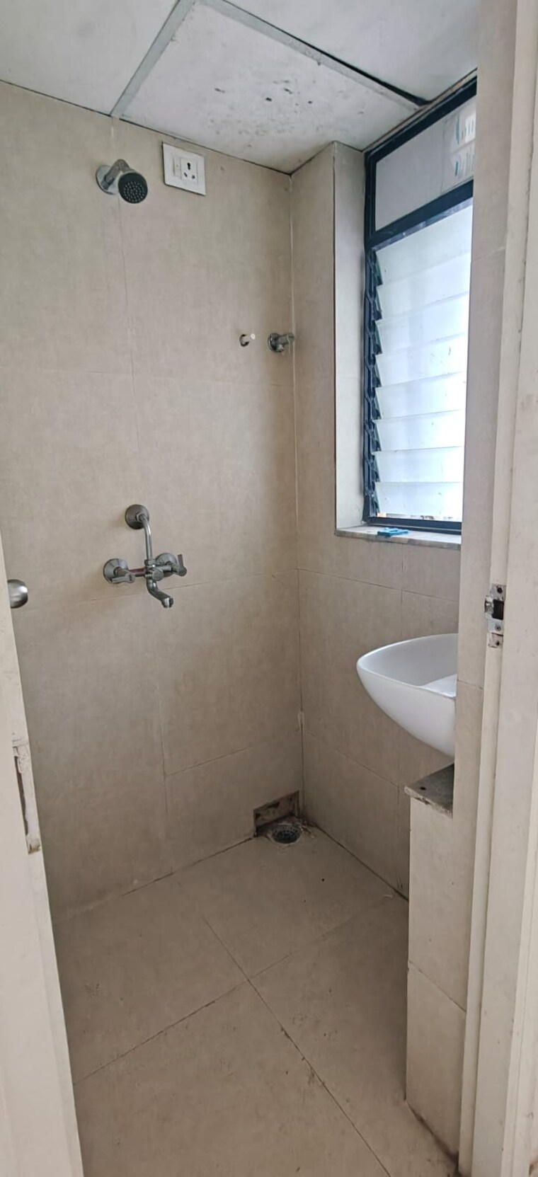 Bathroom, runwal-gardens-north-avenue 1 Bedroom 325 Sq.Ft. Apartment In Dombivli East Thane 10535830