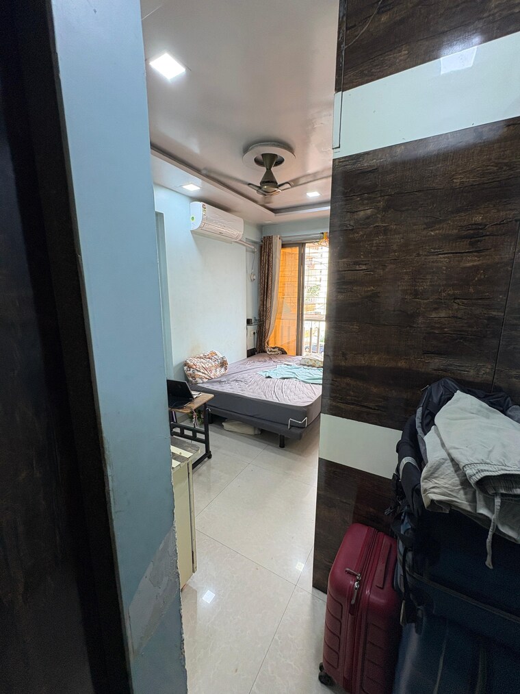 Bathroom, gurukrupa-raj-hills 1 Bedroom 418 Sq.Ft. Apartment In Borivali East Mumbai 10536031