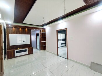 3 BHK Flat for Sale in Autonagar, Guntur