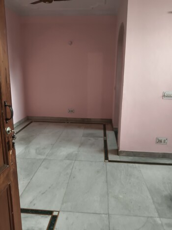 RWA Apartments Sector 52