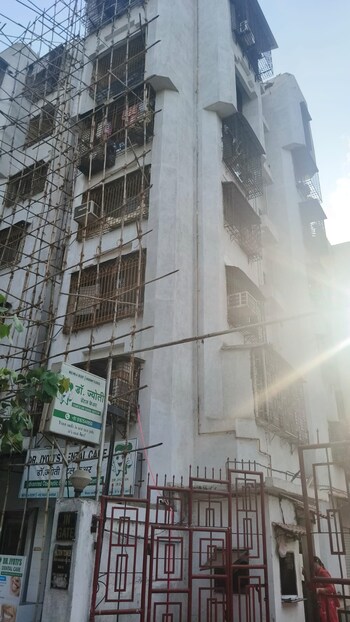 1 BHK Flat for Sale in Andheri West, Mumbai