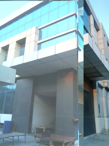 Industrial Plot for Sale in Sector 69, Noida