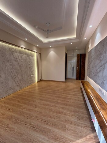 4 BHK Builder Floor for Sale in Dlf City Phase 3, Gurgaon