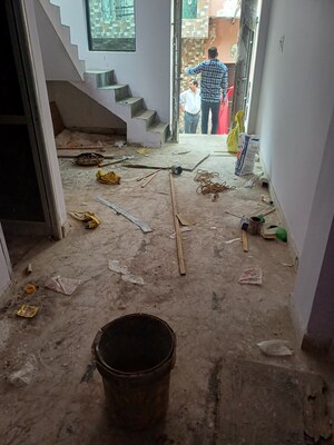 Team Area in 6+ BHK Independent House at Molarband Extension – for Sale