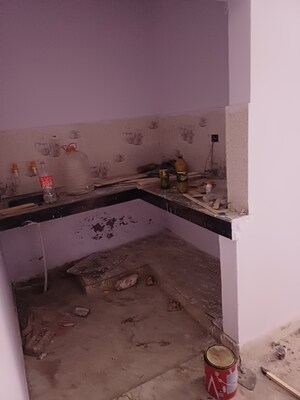 Furnished Amenities in 6+ BHK Independent House at Molarband Extension – for Sale