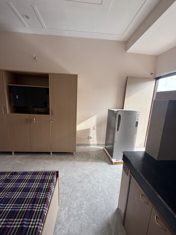 1 RK Builder Floor for Rent in Sector 18, Gurgaon