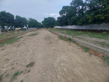 Plot for Sale in Madapur, Lucknow