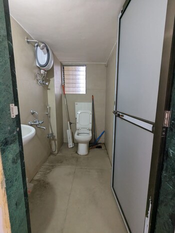 1 BHK Flat for Rent in Gokul Nagar, Thane