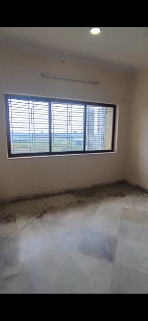 Bedroom in 2 BHK Apartment at Kalpataru Yugdharma, Malad West – for Rent