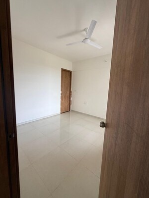 Room in 2 BHK Apartment at Rama Fusion Towers, Hinjewadi – for Rent