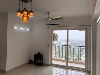 Gaur Atulyam