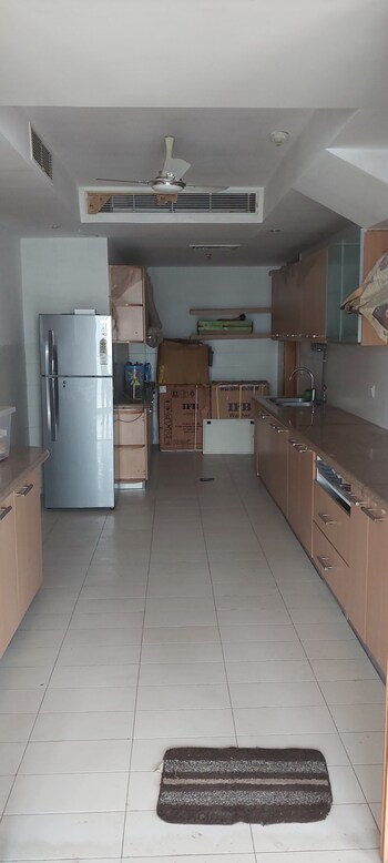 Jaypee Green Sun Court Tower III
